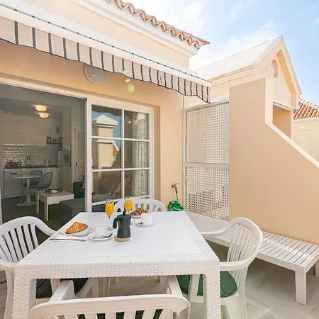 Sunshine Holidays , Playa De Fanabe Апартаменты *